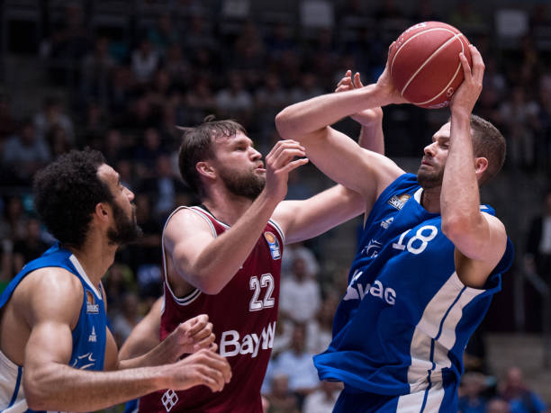 也给火箭的 也给火箭的