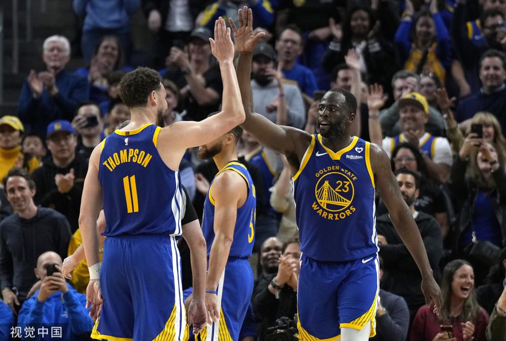 展现出相当 展现出相当